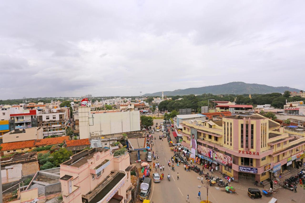 Oyo 6447 Samasth Rooms And Suites Mysore Exterior photo